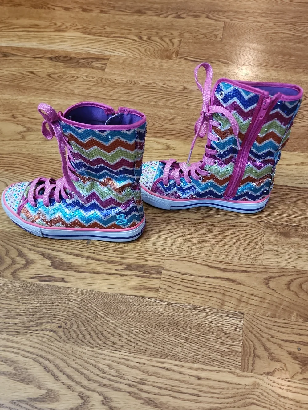2013 Skechers Twinkle Toes Ziggy Girl Light-Up Mid-Calf Sneakers - Size 2, VGUC